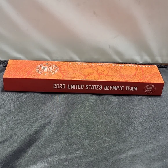 NWT Swatch 2020 Tokyo Olympic United States one team - Picture 11 of 11